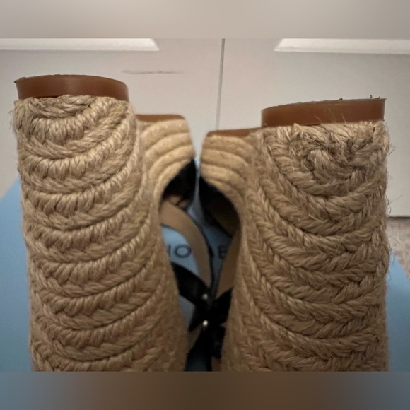 Antonio Melani black wedge sandals - Picture 8 of 13